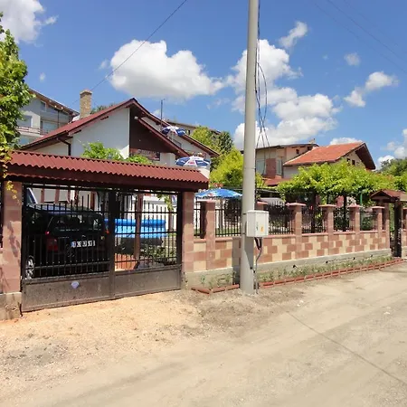 Estet Maison d'hôtes *